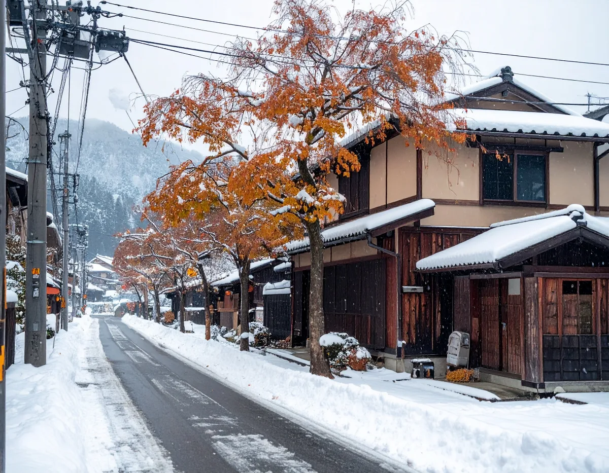 Foliage Peak Meets Holiday Crowds in Kansai: Which Routes to Avoid