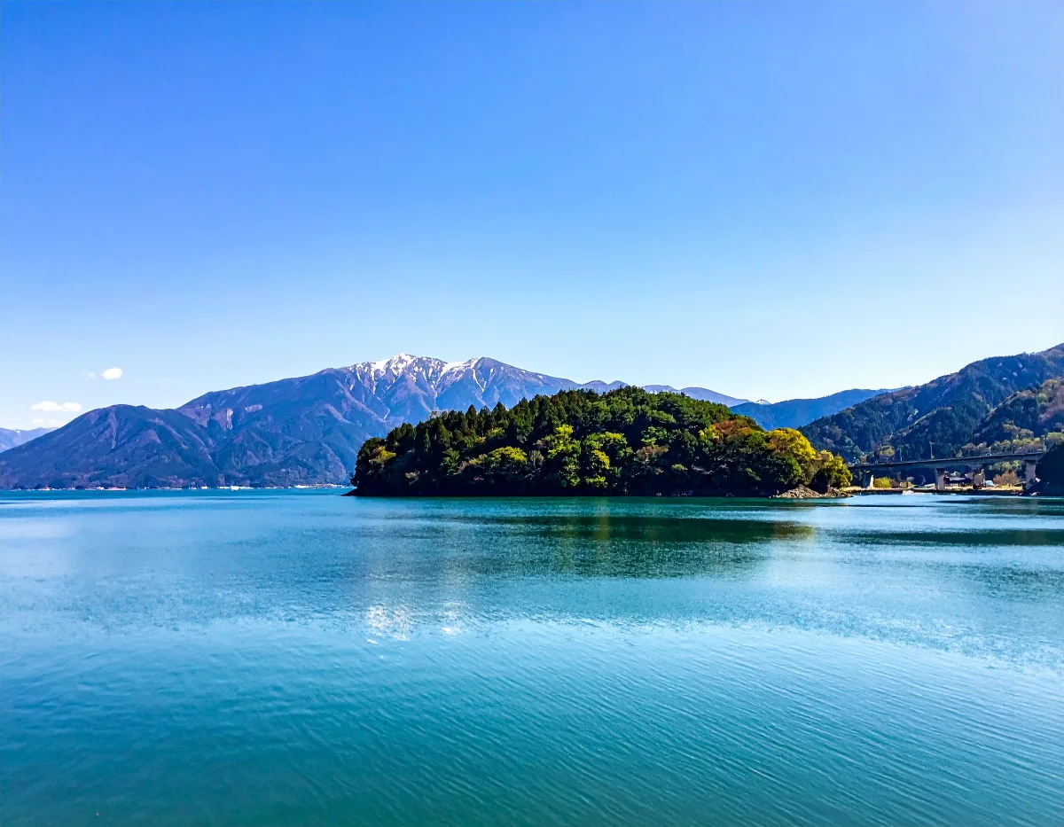 琵琶湖を貸切バスで日帰り周遊するなら何時間で回れるか